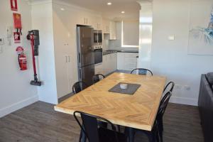 Point Briner 7 - Bring your own linen.