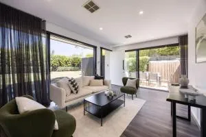 Parklands Perfection - Муреббін