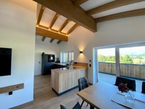 Attic Apartment near Kitzsteinhorn Ski Area