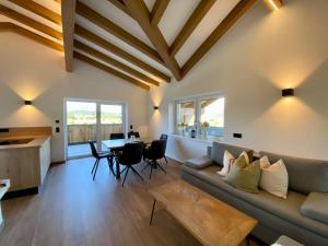 Attic Apartment near Kitzsteinhorn Ski Area