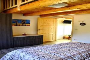 Apartment in Marche with Pool near Adriatic