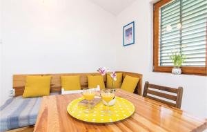 One-Bedroom Apartment In Maslenica