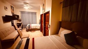 San Pedro Ocean Paradise