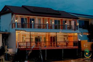 ซันไลท์ เกาะล้าน sun rise kohlarn