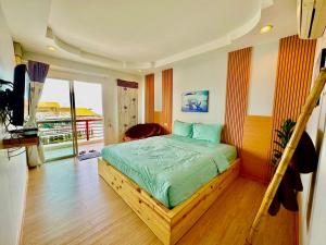 ซันไลท์ เกาะล้าน sun rise kohlarn