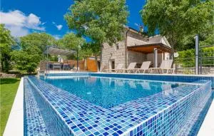 Gorgeous Home In Poljica Imotska - 波利察