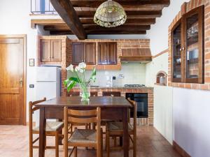 Nice apartment with swimming pool