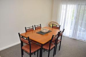 Mariner 16 Flat 2 - Bring your own linen.