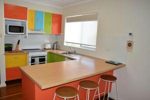 Mariner 16 Flat 2 - Bring your own linen.