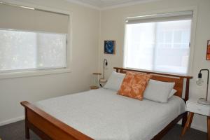 Mariner 16 Flat 2 - Bring your own linen.