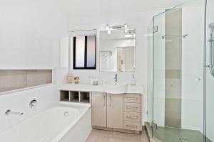 Relax at Riviera - Villa in Miami