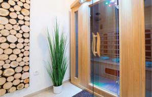 Amazing Home In Novigrad With Sauna