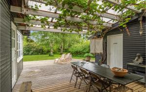 Lovely Home In Vejby With Kitchen