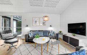 Awesome Home In Blåvand With Sauna