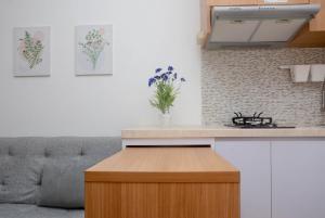 Gorgeous and Cozy 2BR at Bassura City Apartment By Travelio