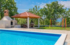 Five-Bedroom Holiday Home In Blato Na Cetini