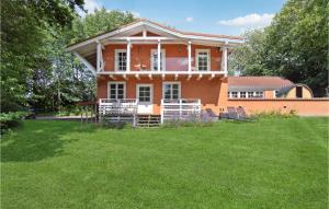 Amazing Home In Græsted With Jacuzzi