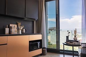 Luxury Condo Edge Central Pattaya