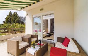 Two-Bedroom Holiday Home In Opuzen