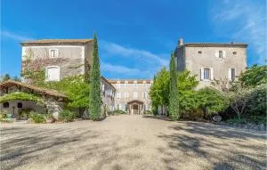 Amazing Home In Lézignan-Corbières - 莱齐尼昂科尔比埃