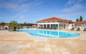 Lovely Apartment In Cassen With Wifi - Préchacq