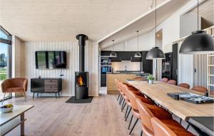 Beautiful Home In Hjørring With Sauna