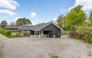 Lovely Home In Rødvig Stevns With Wifi