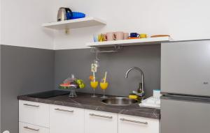 Awesome Apartment In Klek With Wi-Fi