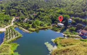 Awesome Home In Opuzen With Wifi - 内乌姆