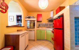 4 Bedroom Lovely Home In Veliki Vareski