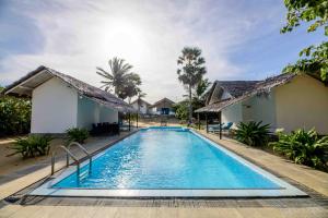 Bedrock Beach Villas