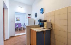 Stunning Apartment In Pula With Wifi