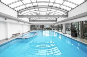 Horizon on Russell - with indoor pool and gym