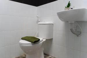 Behomy Crown Tangerang