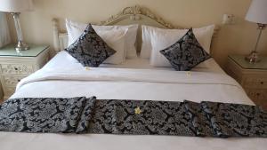 Ariana suite