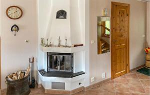 3 Bedroom Cozy Home In Ronneby