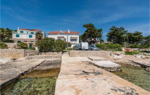 Beach Front Apartment In Kosljun