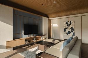 Suite 3 Phòng Ngủ (Three-Bedroom Suite)