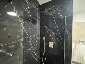 Entire apartment in villa with parking