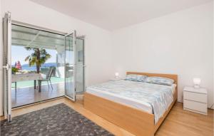 Amazing Home In Ika With House Sea View 