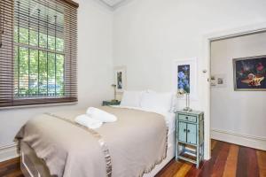 Carlton Heritage Home Explore Melbourne s Heart