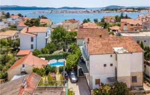 Nice Apartment In Brodarica With Wifi