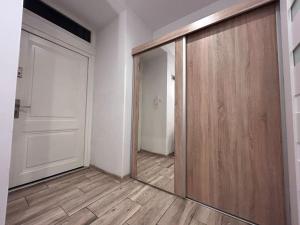 Old Town Apartments - B5