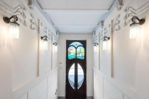 Old Town Apartments - B5