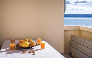 Two-Bedroom Apartment In Maslenica