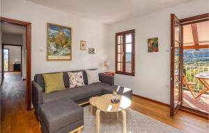 Cozy Apartment In Bribir With Kitchen 