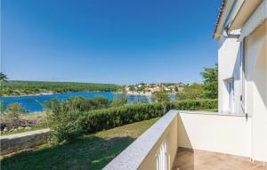 Two-Bedroom Holiday Home In Krusevo