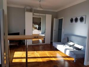 Appartements T2 Gautier proche Cite Medievale parking prive : photos des chambres