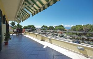 Apartment Makarska With Sea View 5