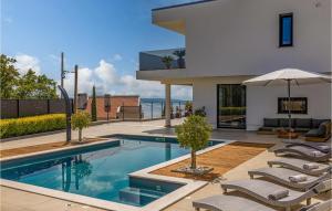 Stunning Home In Crikvenica